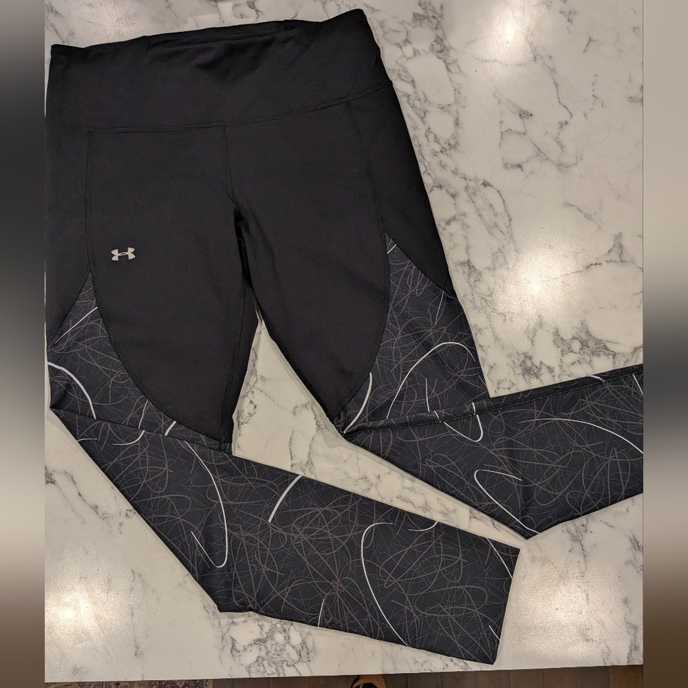 Under Armour Black and Patterned Leggings